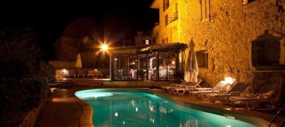 31 bedroom House in Passignano sul Trasimeno, Italy No. 57844 36