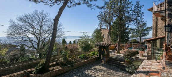 31 bedroom House in Passignano sul Trasimeno, Italy No. 57844 11