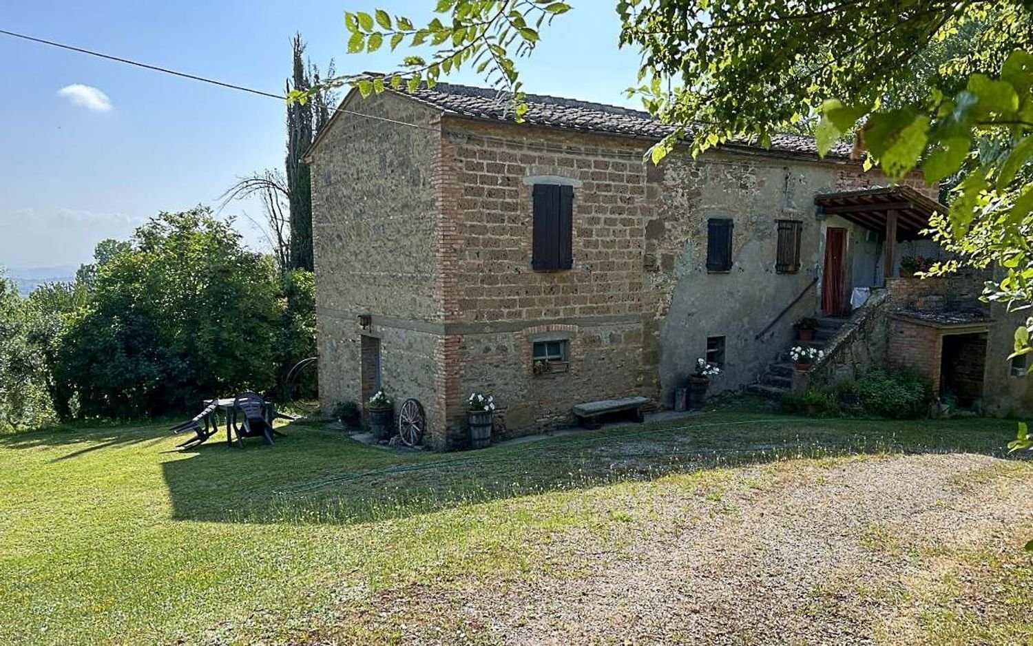 8 rooms House in Montepulciano, Italy No. 354954