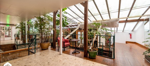 4 bedrooms Apartment in Paris, France No. 179888 5