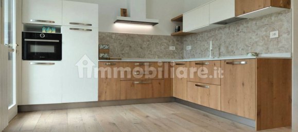 3 bedrooms House in Toscolano Maderno, Italy No. 355734 5