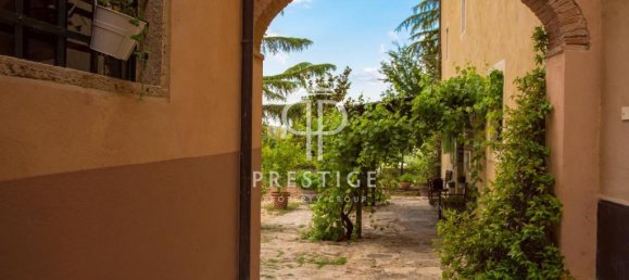 14 bedrooms Castles in Siena, Italy No. 269559 4