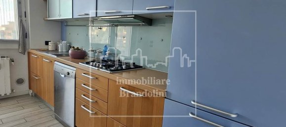 2 Schlafzimmer Wohnung in Varese, Italy, Nr. 345861 7