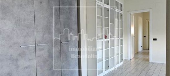 2 Schlafzimmer Wohnung in Varese, Italy, Nr. 345861 44