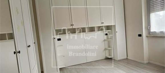 2 Schlafzimmer Wohnung in Varese, Italy, Nr. 345861 38