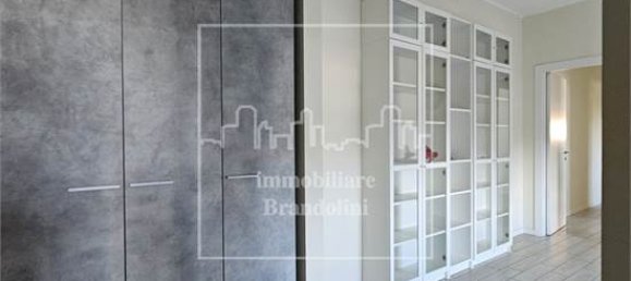 2 Schlafzimmer Wohnung in Varese, Italy, Nr. 345861 15
