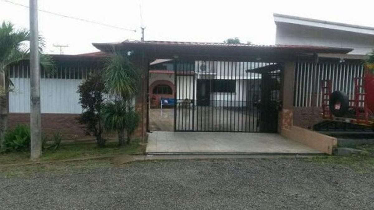 5 bedrooms House in Perez Zeledon, Costa Rica No. 673