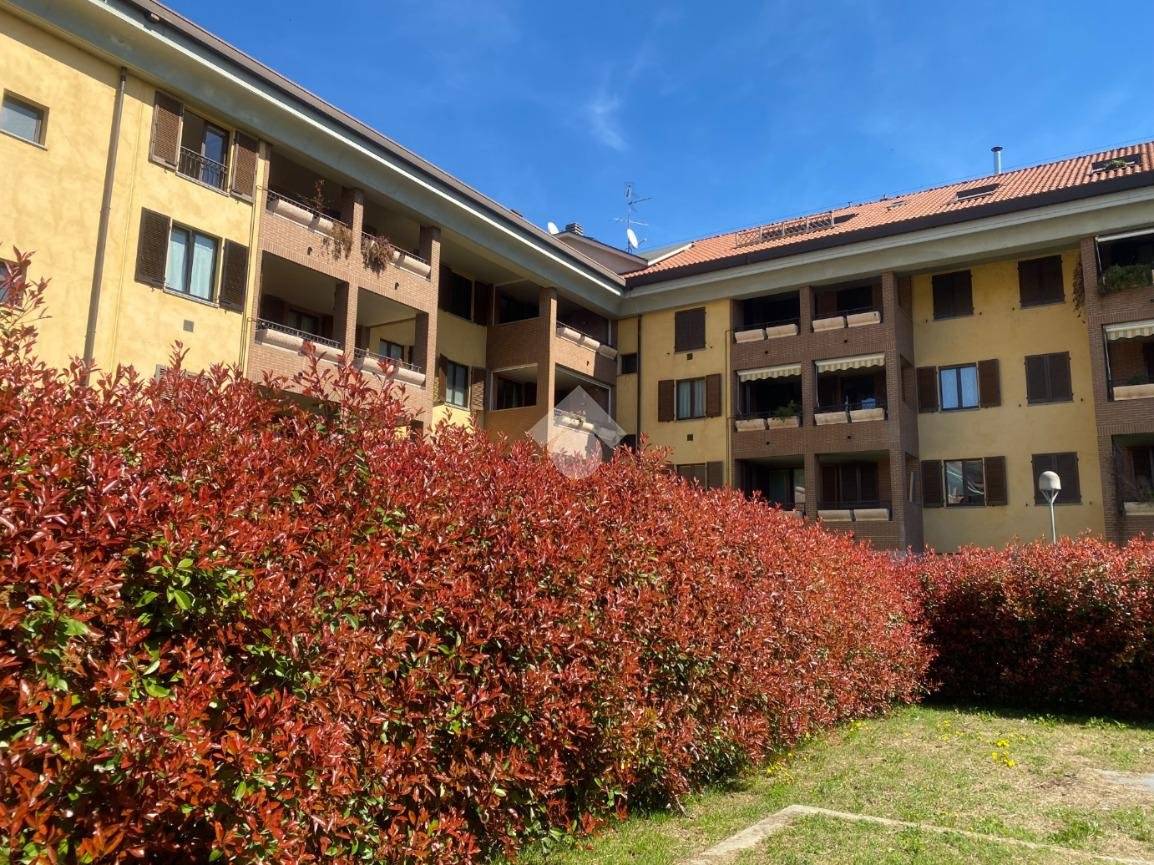 2 غرف نوم شقة في Rho, Italy رقم 60727