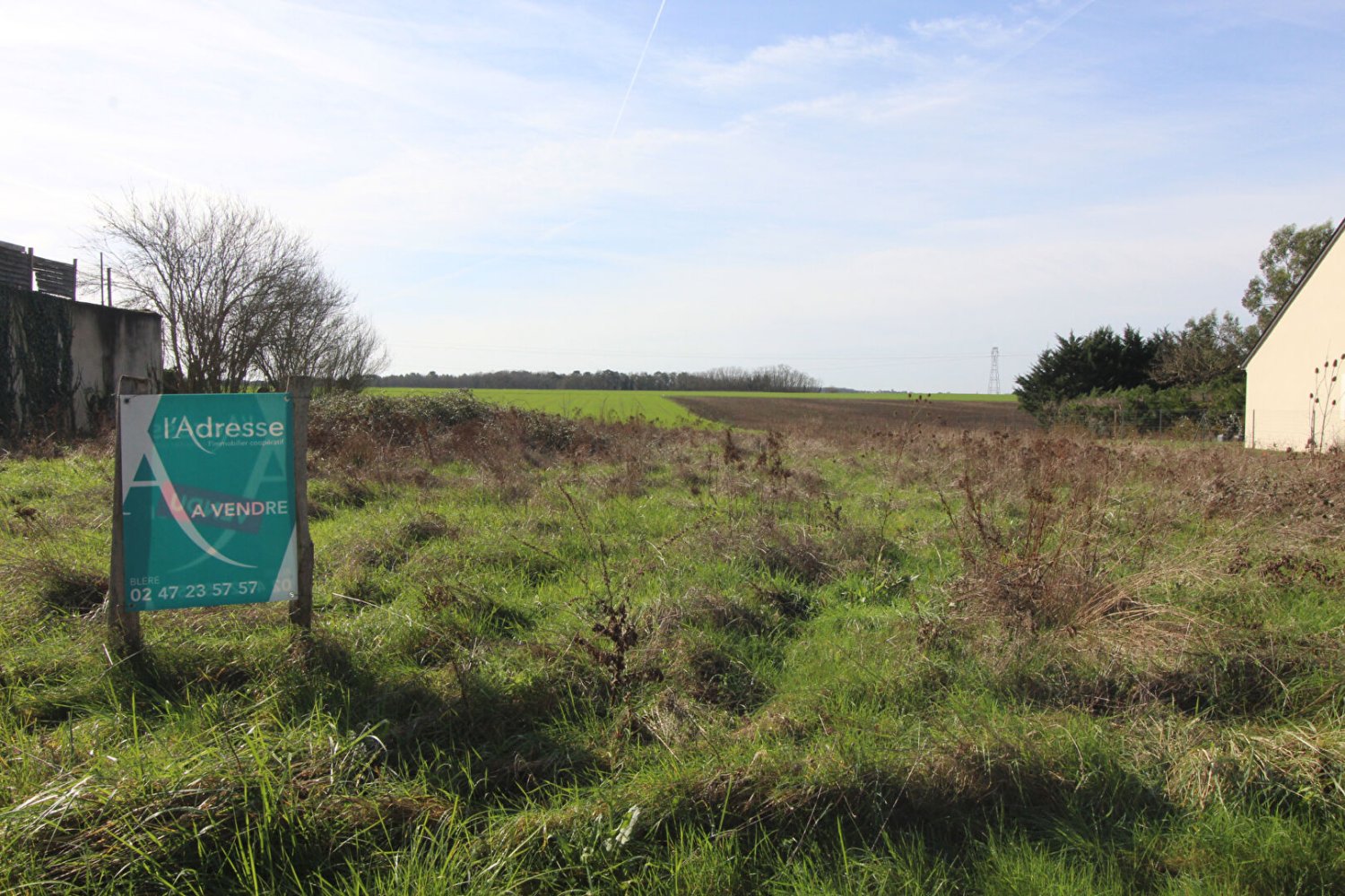 631m² Land in Blere, France No. 80678