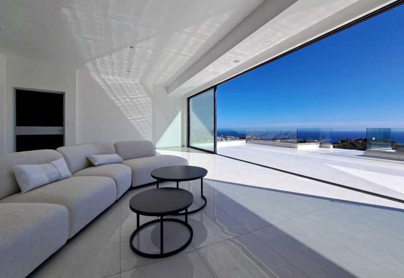 8 chambres Villa à Agios Tychonas, Cyprus No. 15612