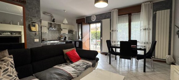 2 غرف نوم شقة في Calvenzano, Italy رقم 378812 8