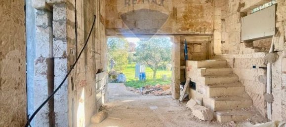 4غرفة فيلا في Monopoli, Italy رقم 7545 68