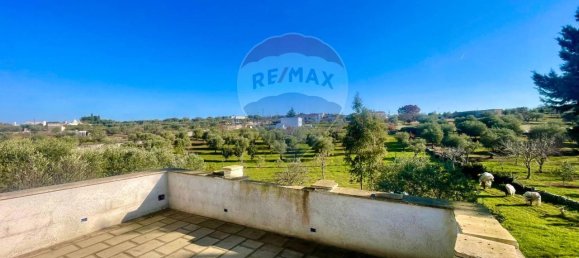 4غرفة فيلا في Monopoli, Italy رقم 7545 129