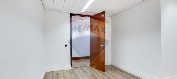 Büro in Lisbon, Portugal 332m², Nr. 72773 23