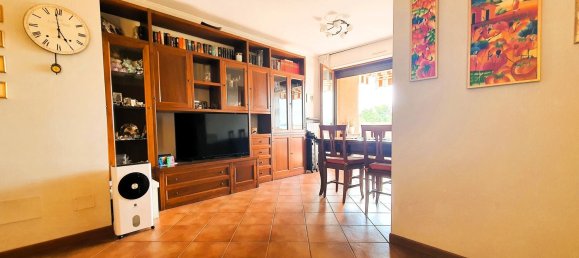 Apartamento de 3 habitaciónes en Busto Arsizio, Italy No. 289114 10