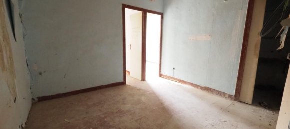 2 bedrooms Apartment in Ciutat Vella, Spain No. 135958 2