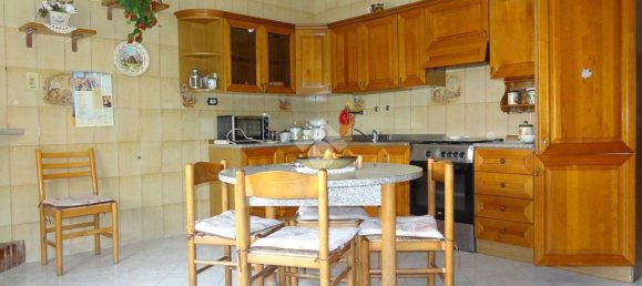 3 bedrooms House in San Martino Sannita, Italy No. 325453 14