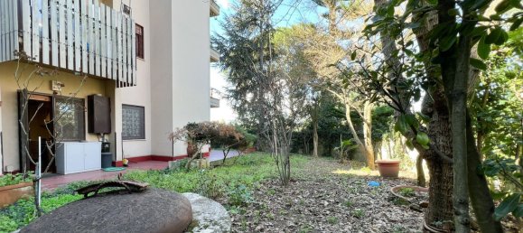 5 rooms Apartment in Rome, Italy No. 28237 48