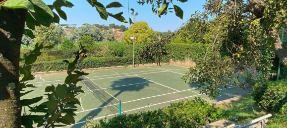 5 rooms Apartment in Rome, Italy No. 28237 10