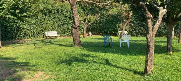 5 rooms Apartment in Rome, Italy No. 28237 6