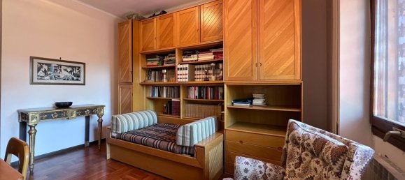 5 rooms Apartment in Rome, Italy No. 28237 39