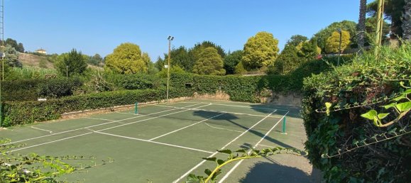 5 rooms Apartment in Rome, Italy No. 28237 8