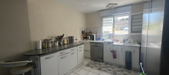 3 bedrooms House in Buxerolles, France No. 349634 3