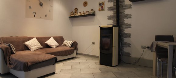 3 rooms Apartment in Divignano, Italy No. 117471 20