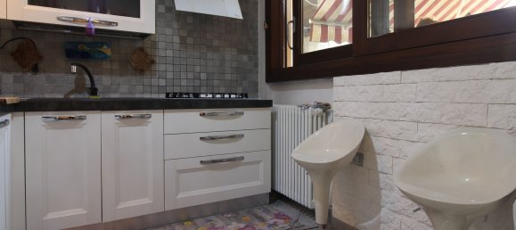 3 rooms Apartment in Divignano, Italy No. 117471 16