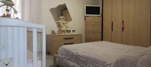 3 rooms Apartment in Divignano, Italy No. 117471 13