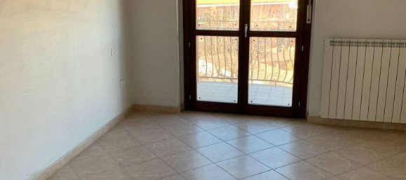 Apartamento de 3 divisões em Moncalieri, Italy N.º 44332 6