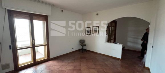 Apartamento de 2 dormitorios en Figline e Incisa Valdarno, Italy No. 203031 3