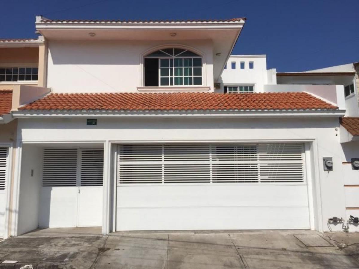 3 bedrooms House in Veracruz, Mexico No. 225894