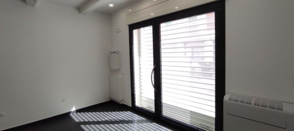 68m² Commercial property in Imola, Italy No. 334272 23