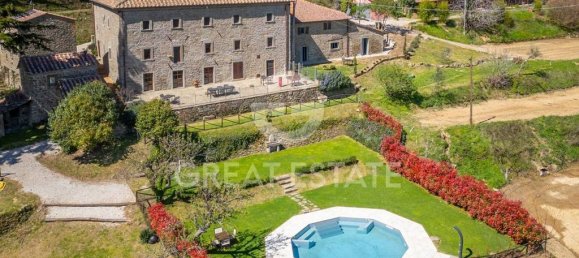 7 bedrooms House in Cortona, Italy No. 172586 4