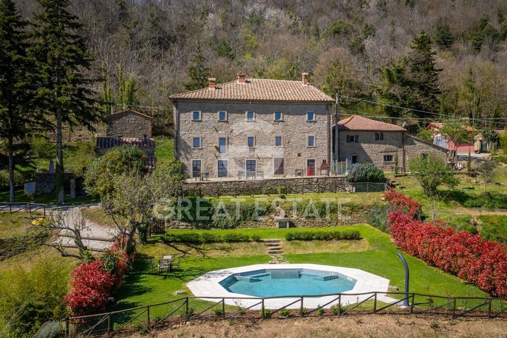7 bedrooms House in Cortona, Italy No. 172586