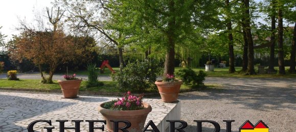 9 rooms Villa in Ferrara, Italy No. 162729 16