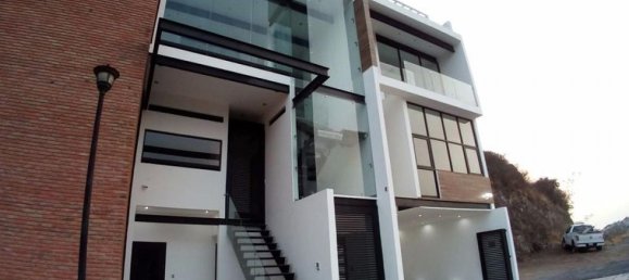 3 bedrooms House in Queretaro, Mexico No. 179637 2