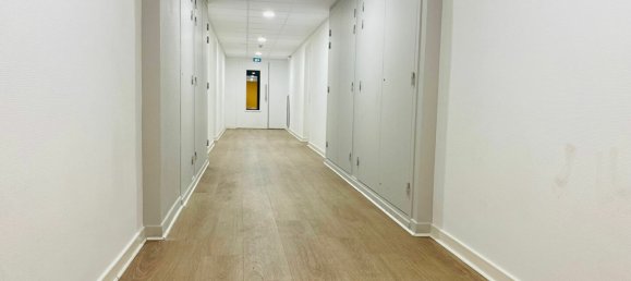 Офис 102м² в Вандёвр-ле-Нанси, Франция № 228793 15