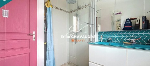 3 Schlafzimmer Haus in Cantin, France, Nr. 284199 8