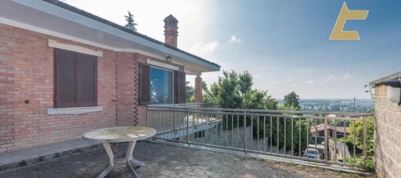 7-salle Villa à Pietra Marazzi, Italy No. 216223 10