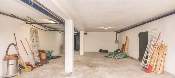 7-salle Villa à Pietra Marazzi, Italy No. 216223 19