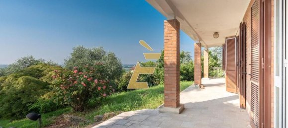 7-salle Villa à Pietra Marazzi, Italy No. 216223 8