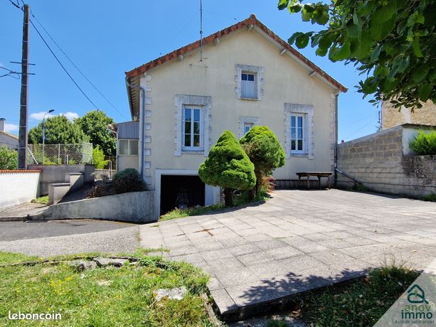 Casa T2 em Angouleme, France N.º 311256