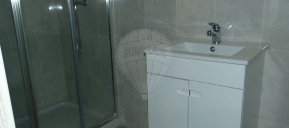 2 bedrooms House in Celorico da Beira, Portugal No. 185238 4