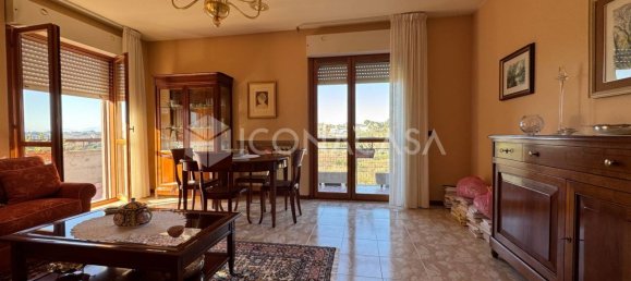 6 rooms Apartment in Pescara, Italy No. 24894 22