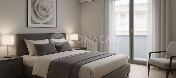 6 rooms Apartment in Pescara, Italy No. 24894 10