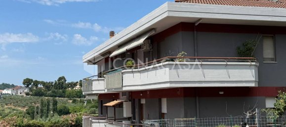 6 rooms Apartment in Pescara, Italy No. 24894 20