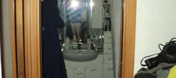 3-salle Appartement à Bologna, Italy No. 97424 18