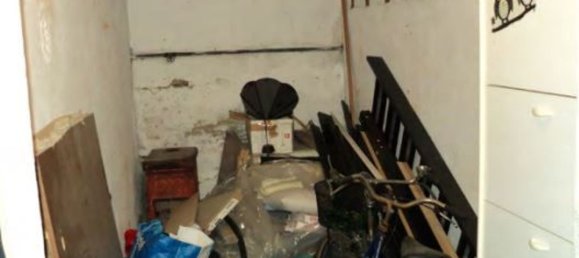 3-salle Appartement à Bologna, Italy No. 97424 12